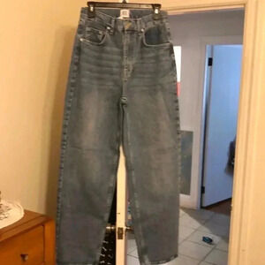 Urban Outfitters BDG hi-rise baggy jeans.  Size 28